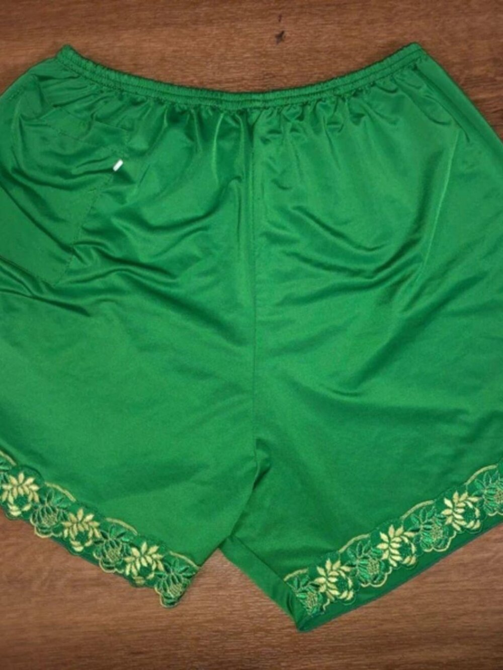 Green sleepwear shorts pajamas size medium women’s